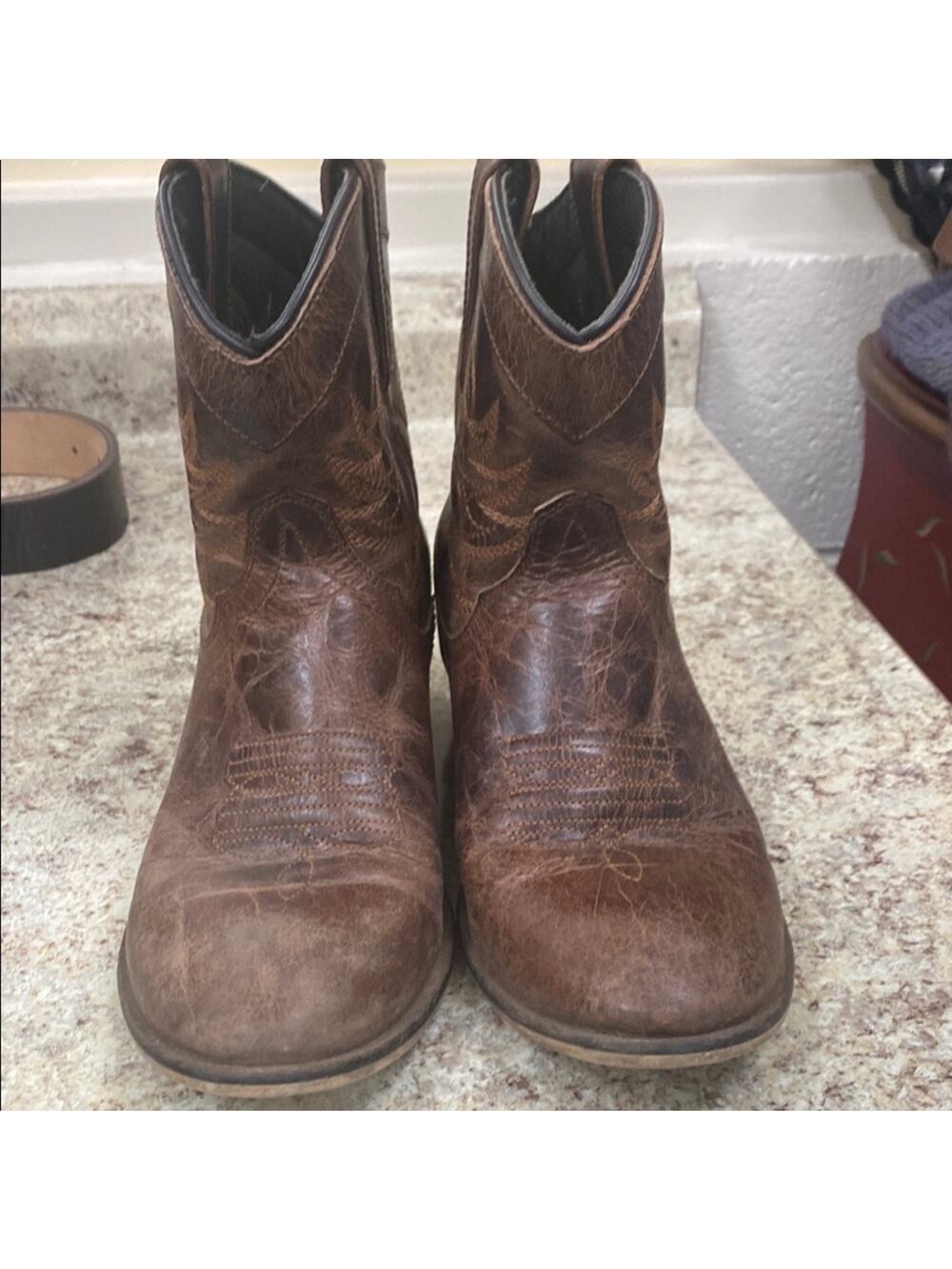 Dingo 8 Brown Embroidered distressed Ankle pull on western cowboy Boots